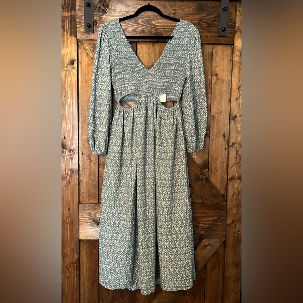 Entro Green Floral Midi Dress Sz Small
